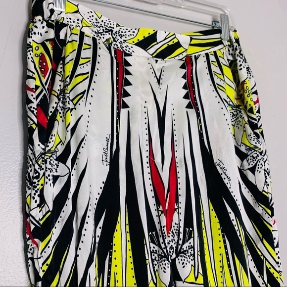 Just Cavalli Silk Botanical Cropped Casual pants women’s size 8 - Picture 3 of 9